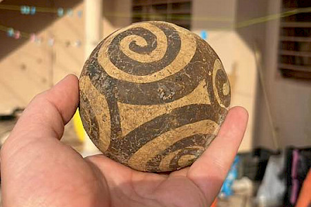 Pequena taça decorada da Idade do Bronze