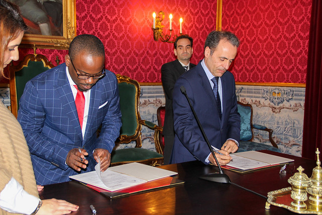 Assinatura de acordo entre UC e Ministério Público de São Tomé e Princípe