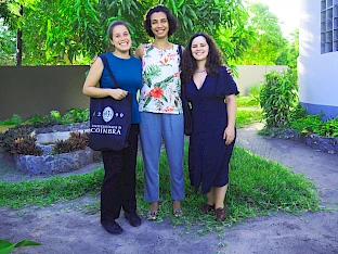 Equipa do projeto InovAção Circular: Margherita Busana, do CAM, Marta Sachy, da Fundação Aurora e Ana Rita Querido, da UC.